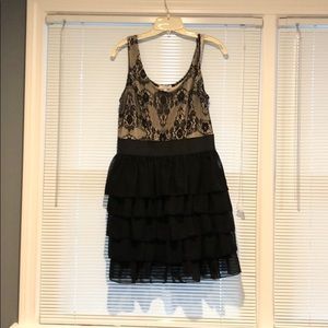 Blank and Tan Dress!!